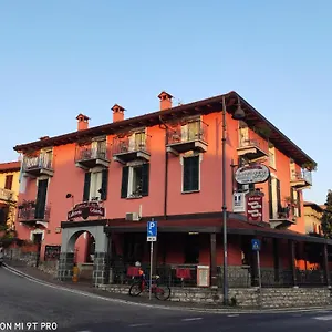 Azzano Holidays 2*, Mezzegra Włochy